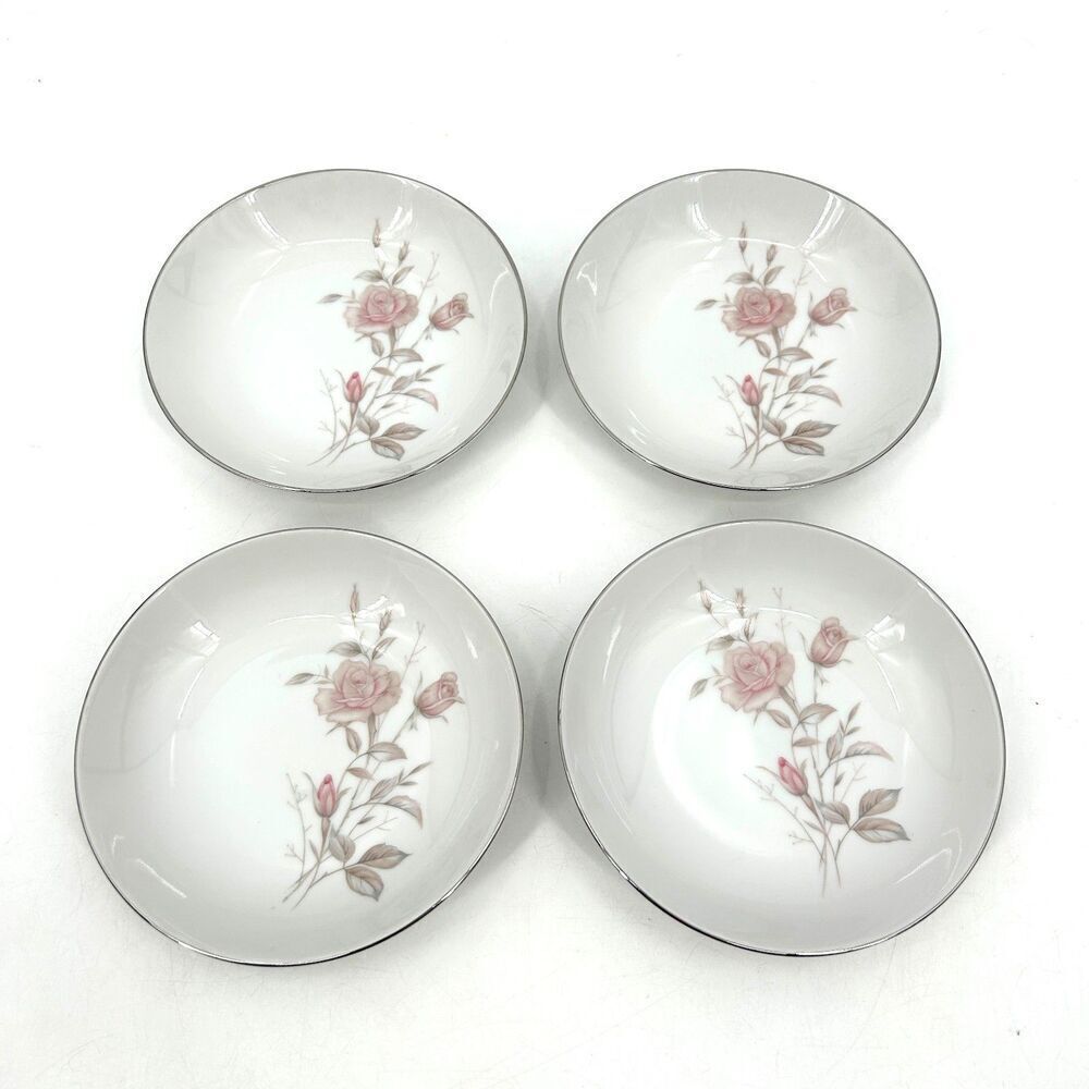 FINE CHINA JAPAN Set of 4 Vintage Laura Fruit Dessert Bowl Floral Platinum Trim